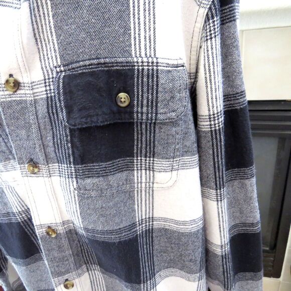 Old Navy Men's Black Buffalo Plaid 100% Cotton Flannel Shirt Medium - Picture 5 of 9